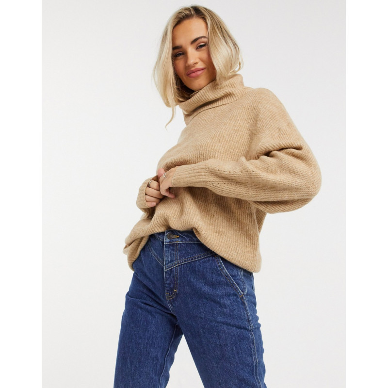 New Look slouchy roll neck...