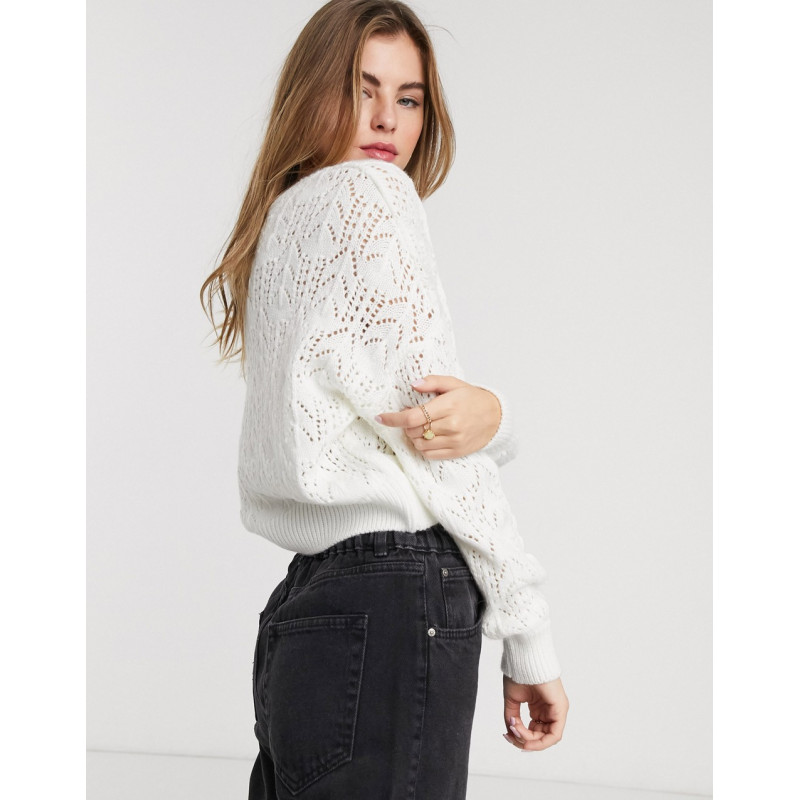 Pieces knitted jumper in cream