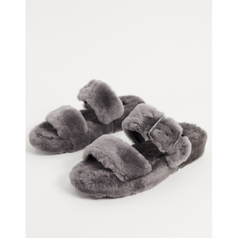 UGG fuzz yeah slippers in...
