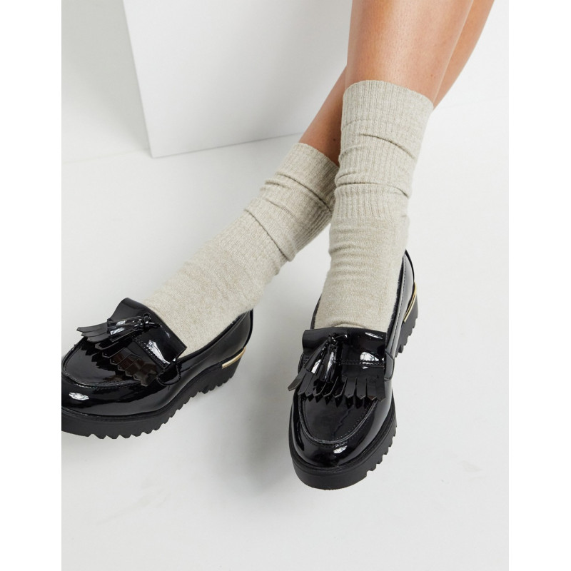 New Look chunky loafer in...