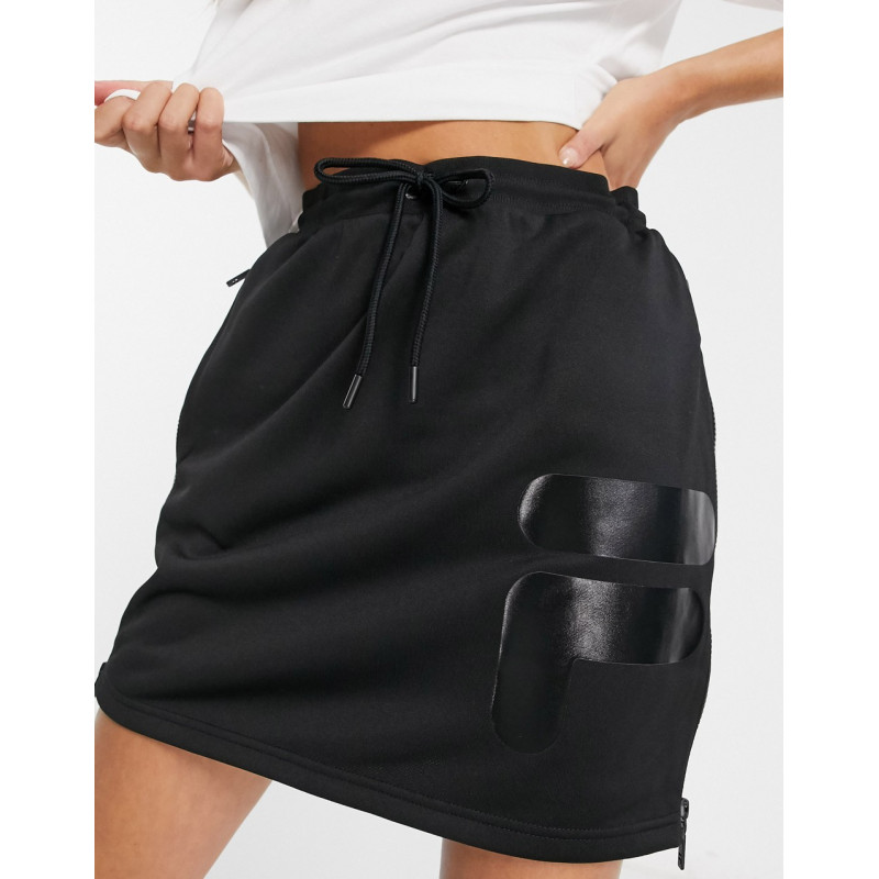 Fila logo poly skirt in black
