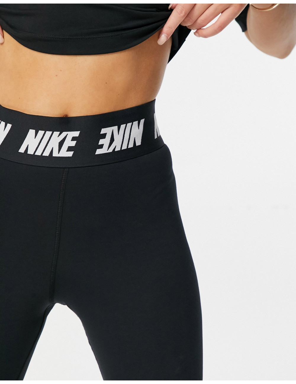 Nike high waist leggings in...