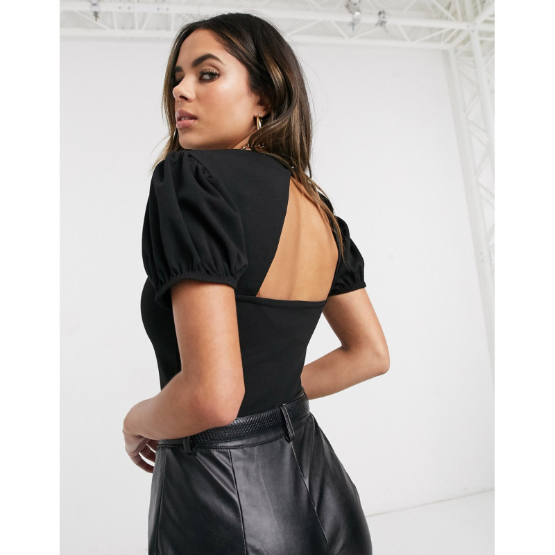 Missguided puff sleeve open...