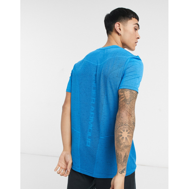 Under Armour t-shirt in blue