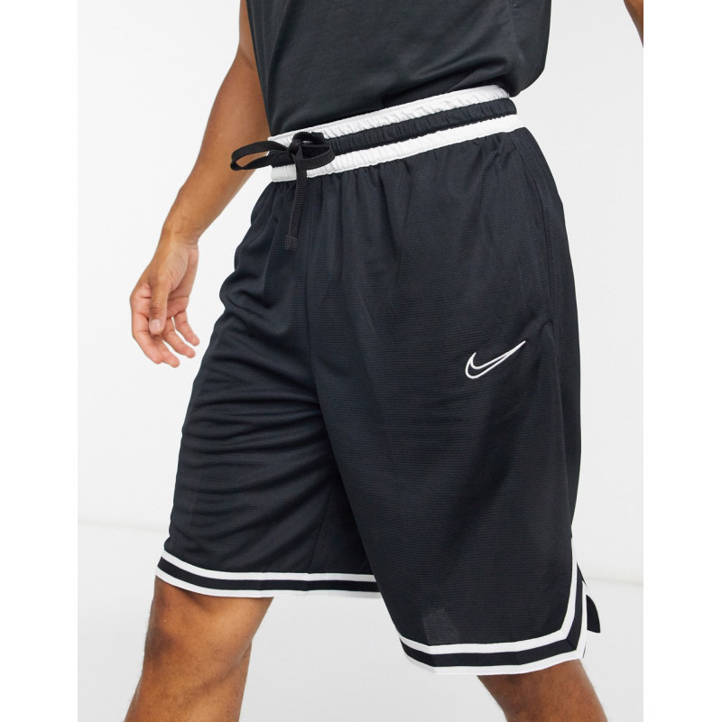 Nike Basketball dry shorts...