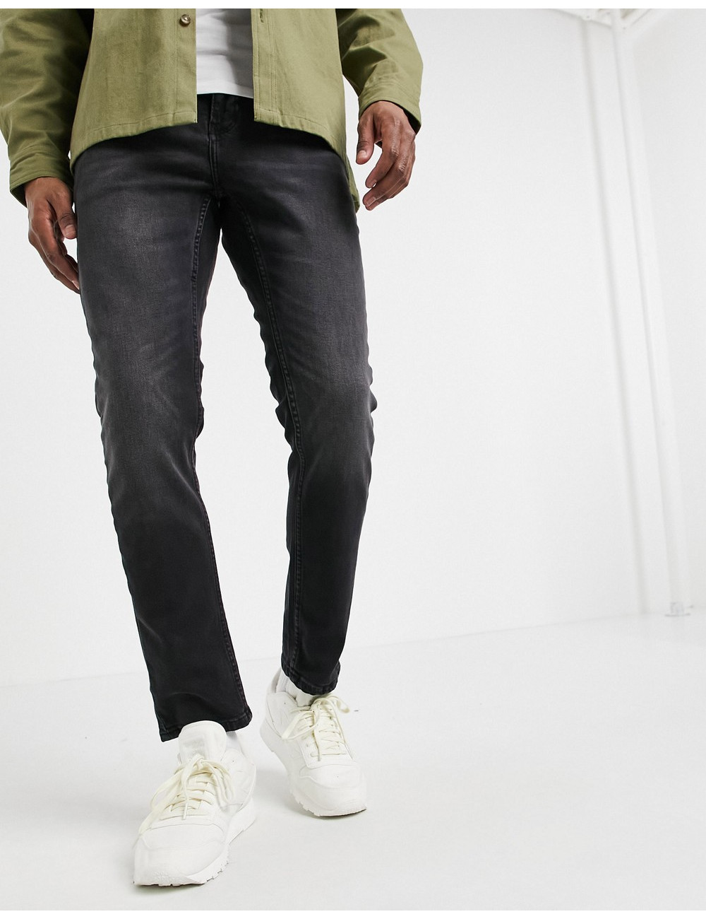 Pull&Bear slim jeans in grey