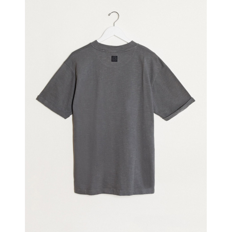 Pull&Bear t-shirt in dark grey