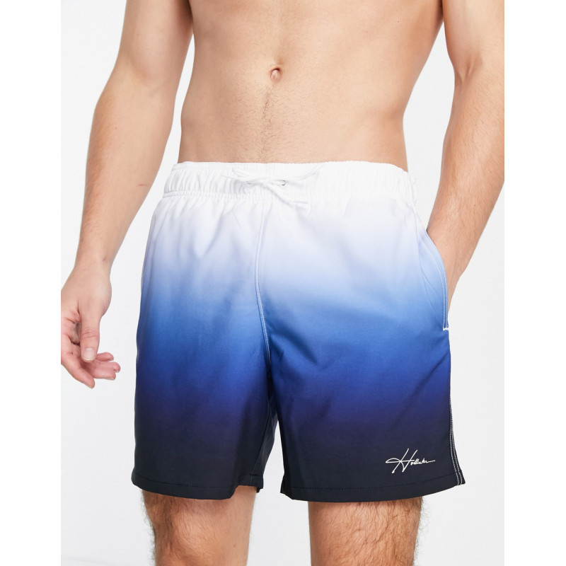 Hollister swimshorts in...