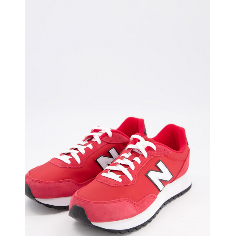 New Balance 527 trainers in...