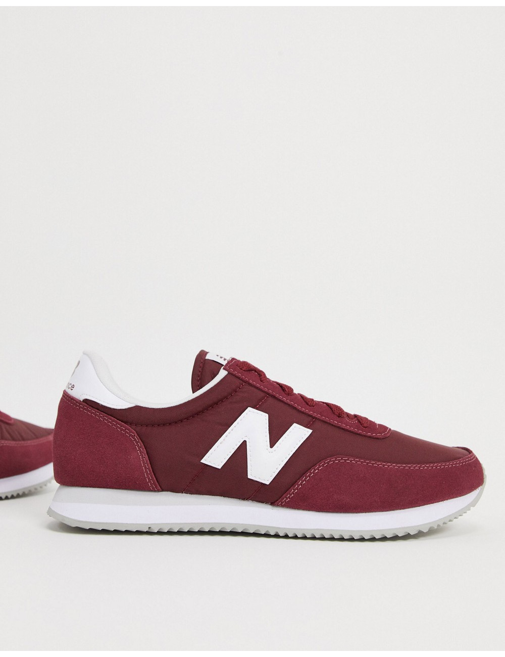 New Balance 720 trainers in...