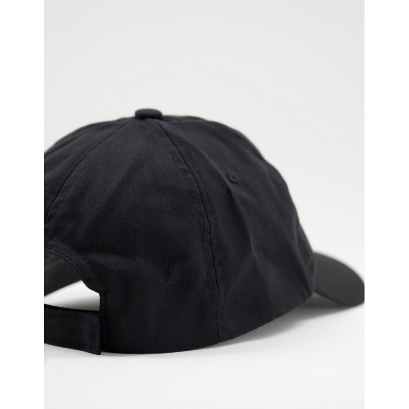 Boardmans cap in black