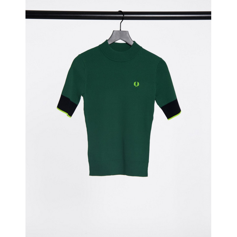 Fred Perry knitted turtle...