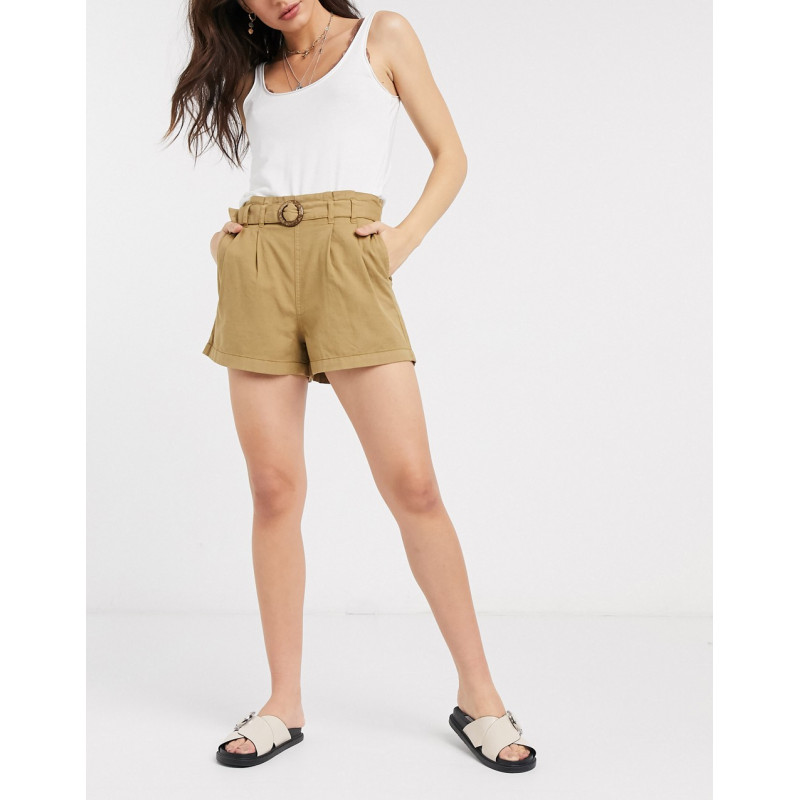 Only shorts with belt in tan