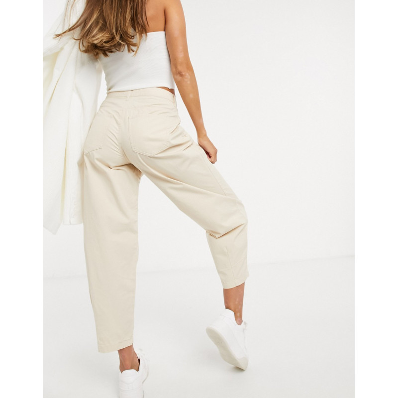 JDY tapered leg trousers in...