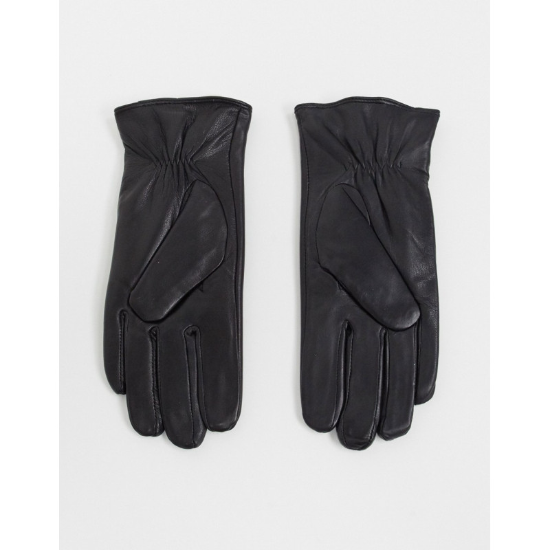Accessorize leather gloves...
