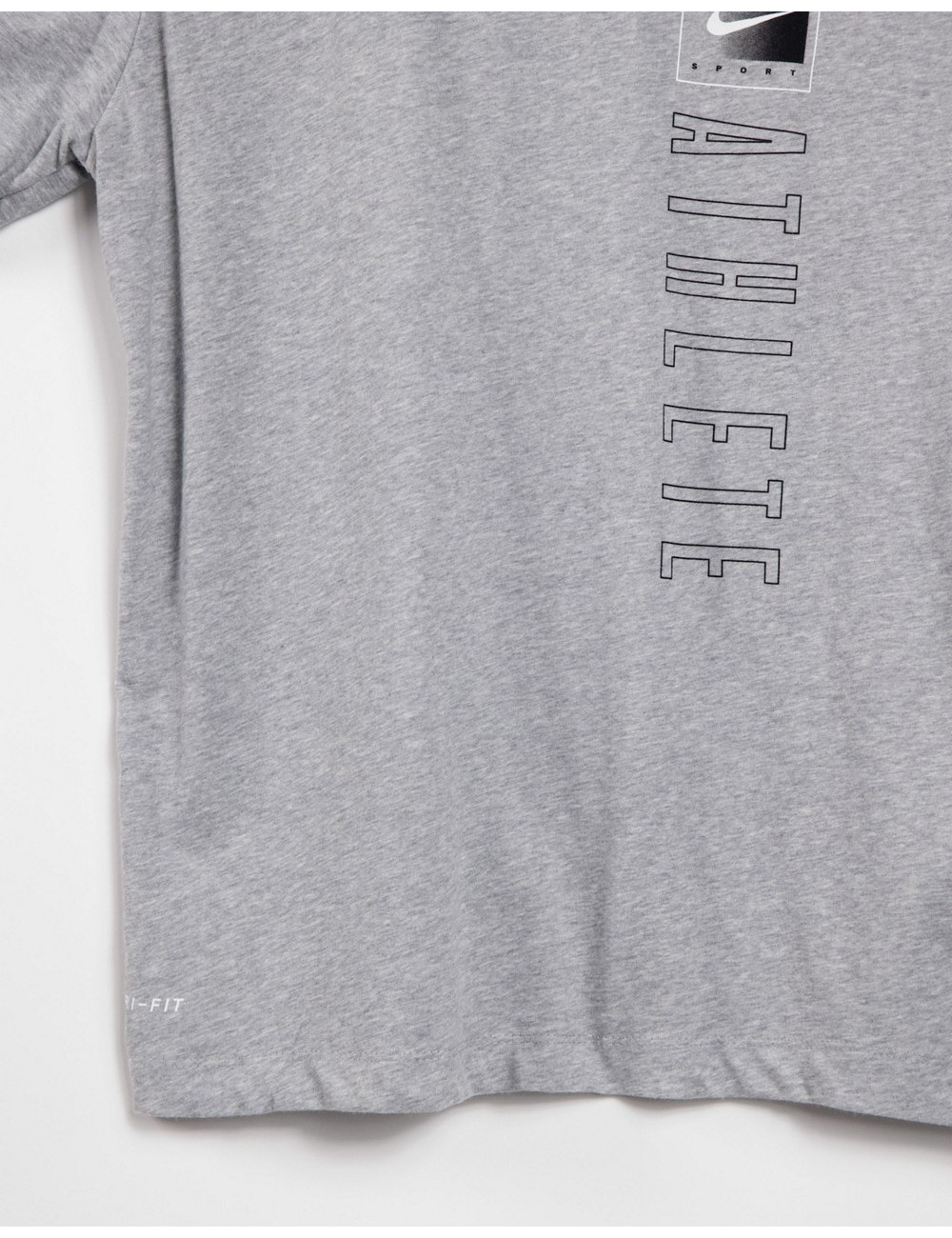 Nike Dri-FIT t-shirt in grey