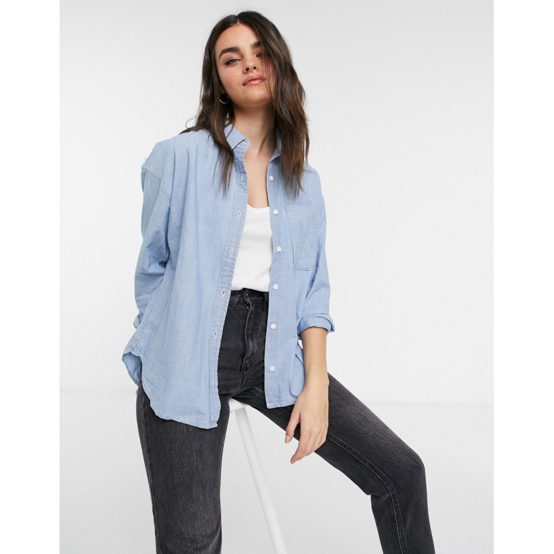 Levi's relaxed shirt in blue