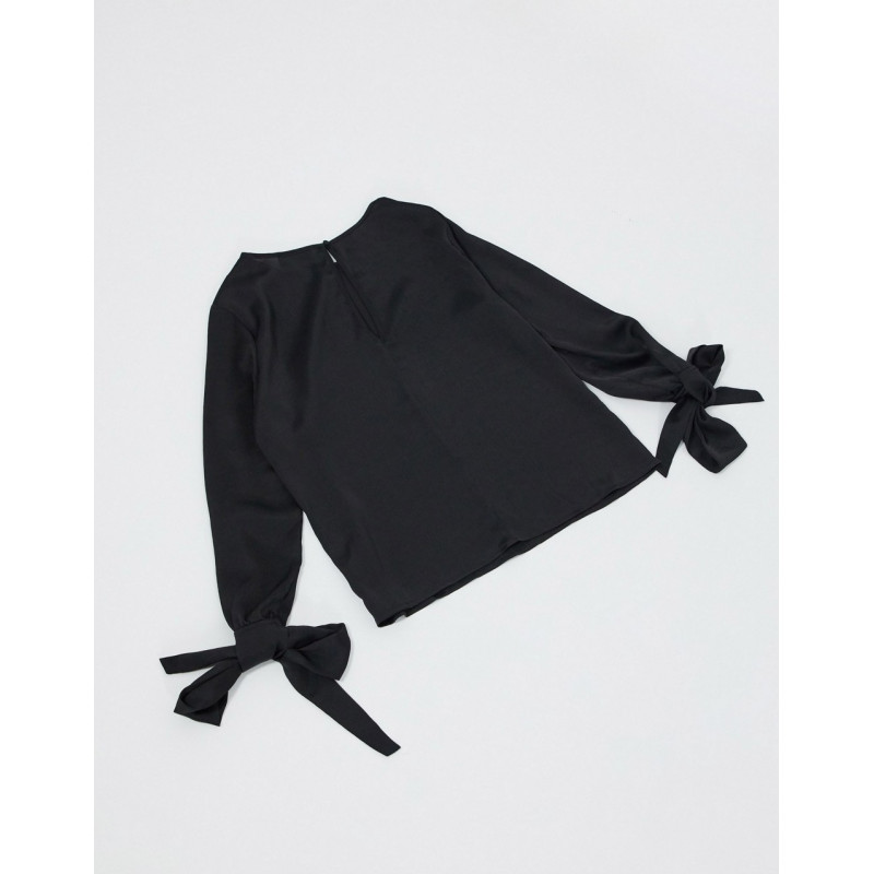 Elvi tie cuff blouse in black