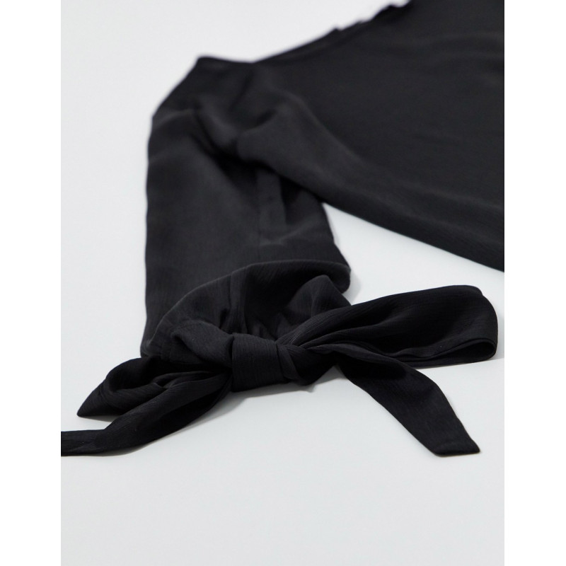 Elvi tie cuff blouse in black
