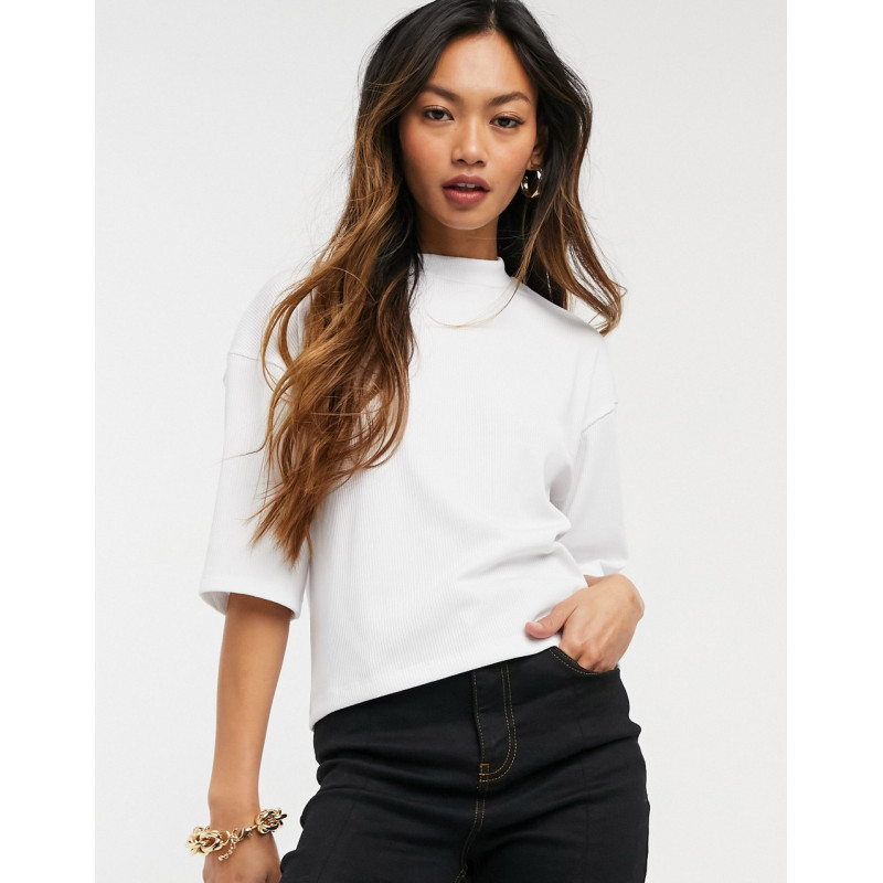Native Youth cropped tee in...