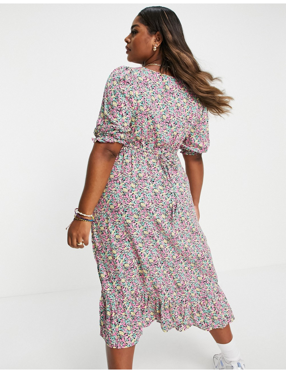 New Look Curve floral v...