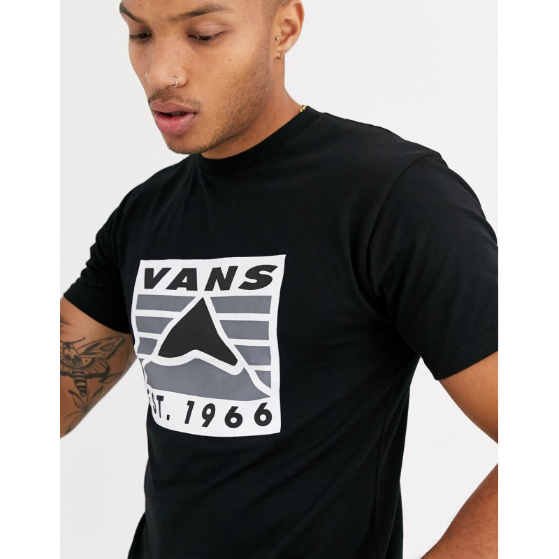 Vans Hi-Point t-shirt in black