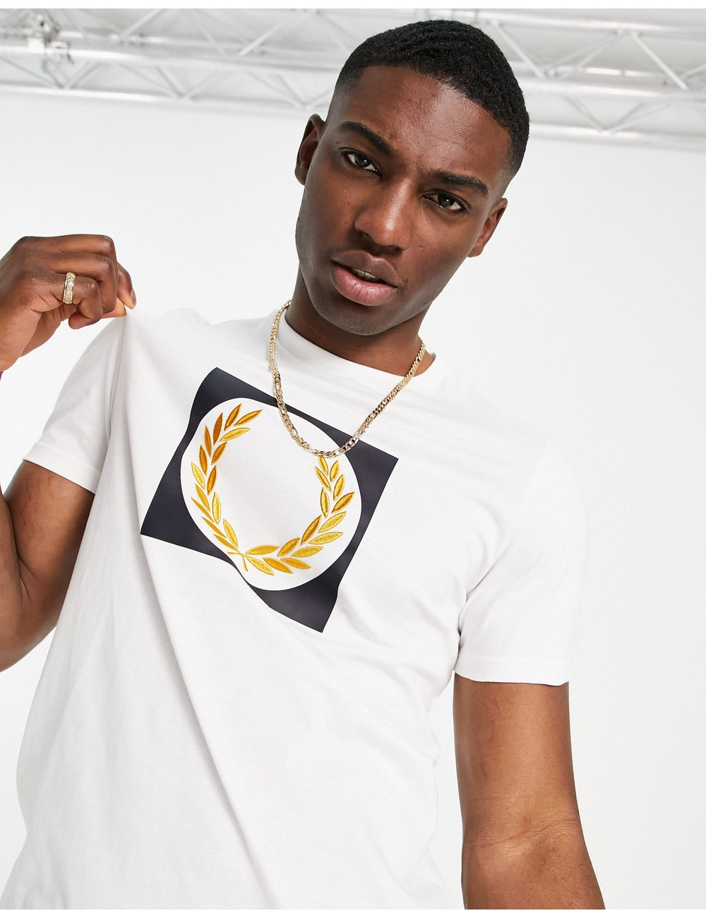 Fred Perry laurel wreath...
