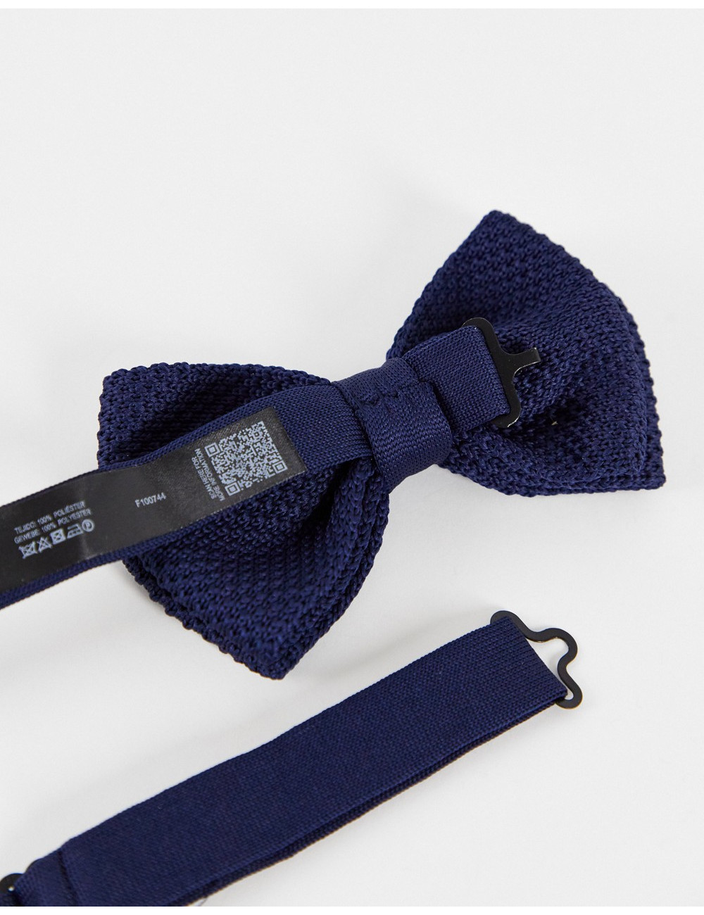 ASOS DESIGN knitted bow tie...