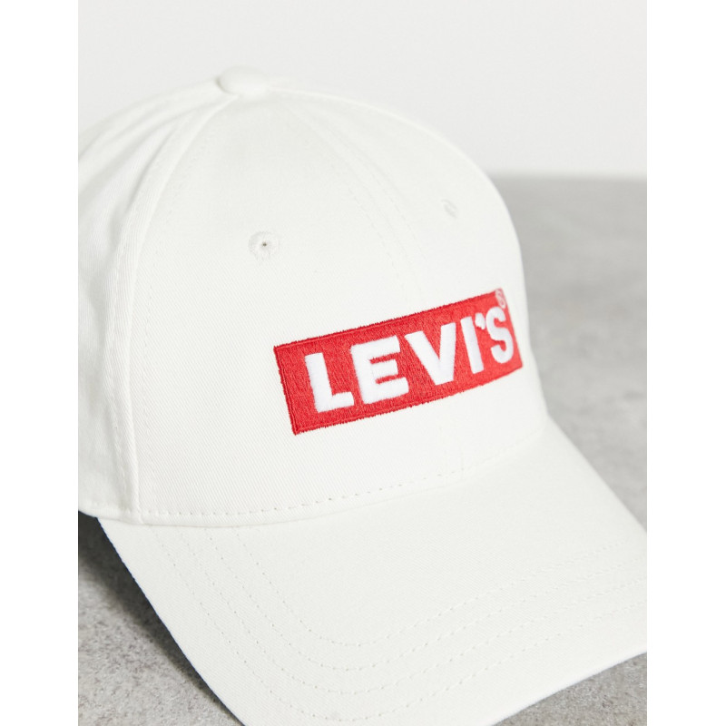 Levi's cap in cream with...