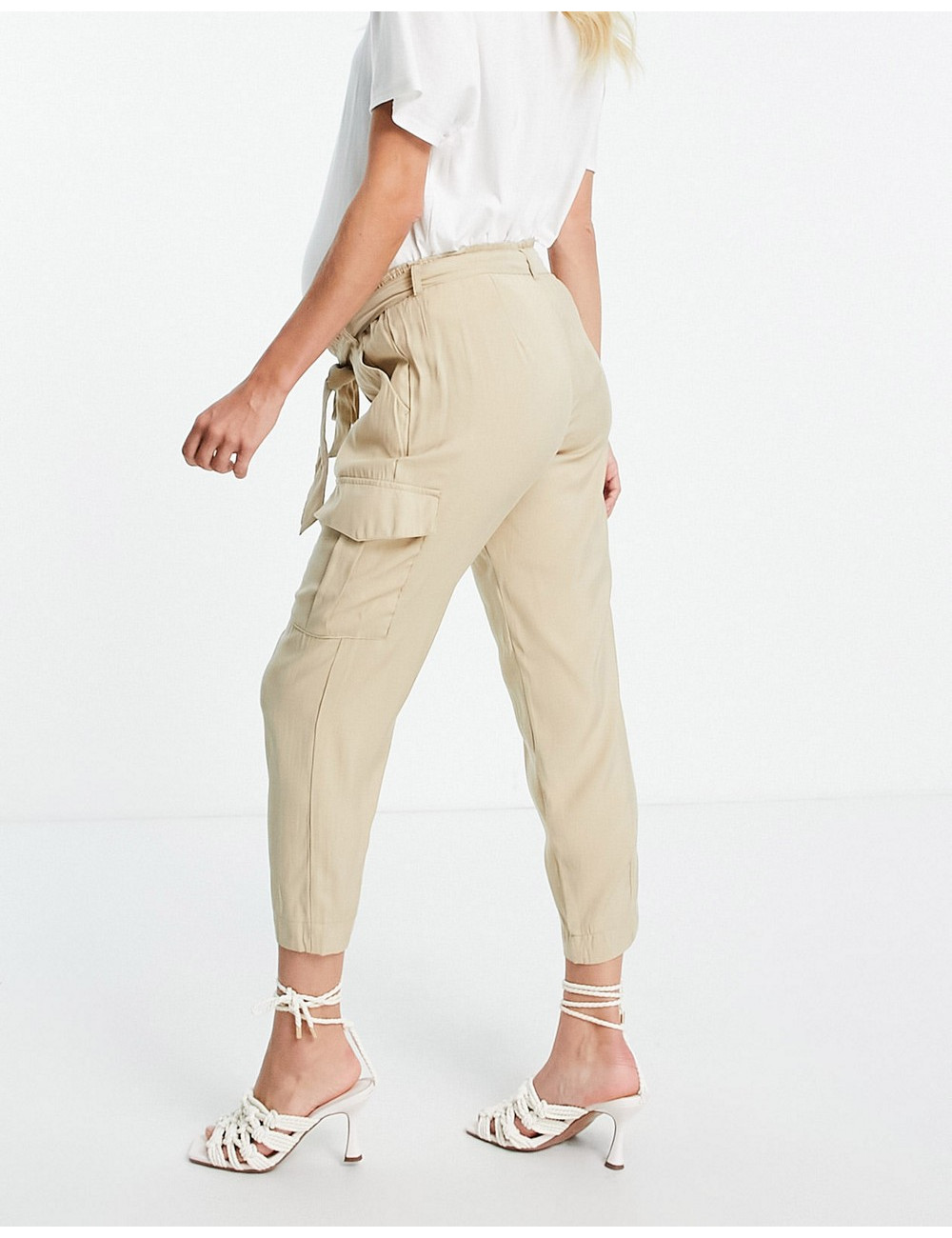 Mamalicious cargo pants in...