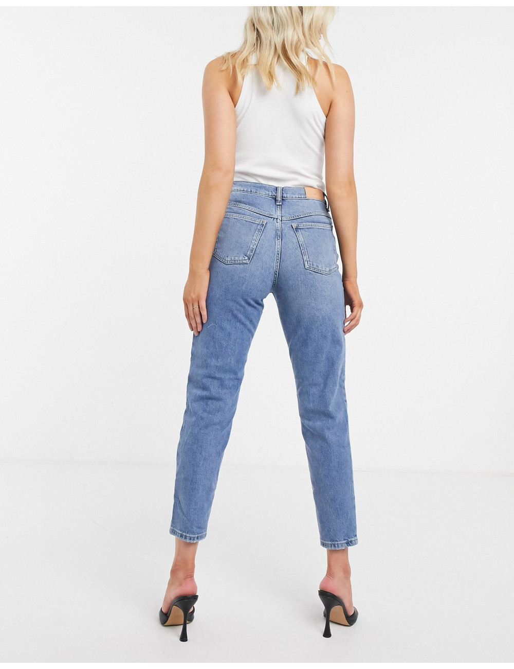 Mango mom fit jeans in...