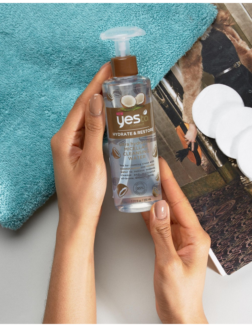 Yes To Coconut Hydrating...