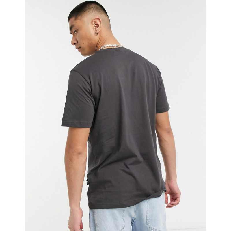 Nicce t-shirt in coal with...