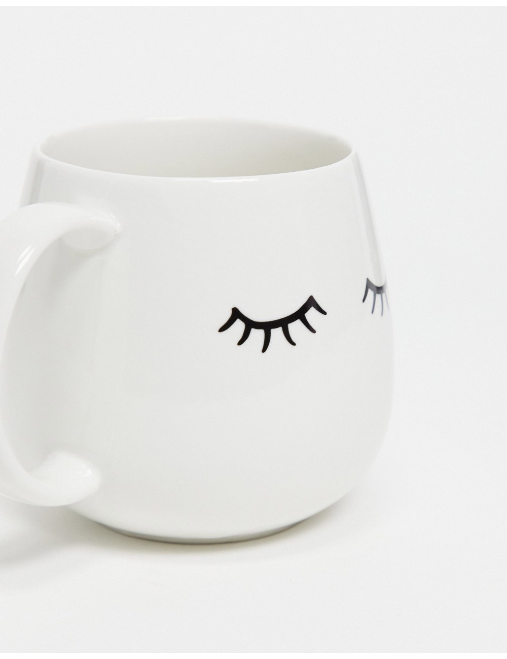 Sass & Belle eyelash mug