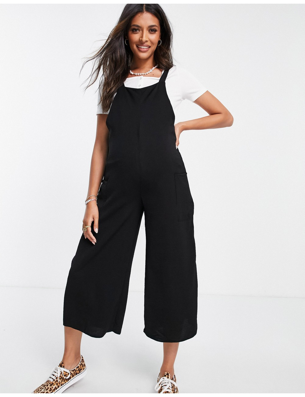 New Look Maternity dungaree...
