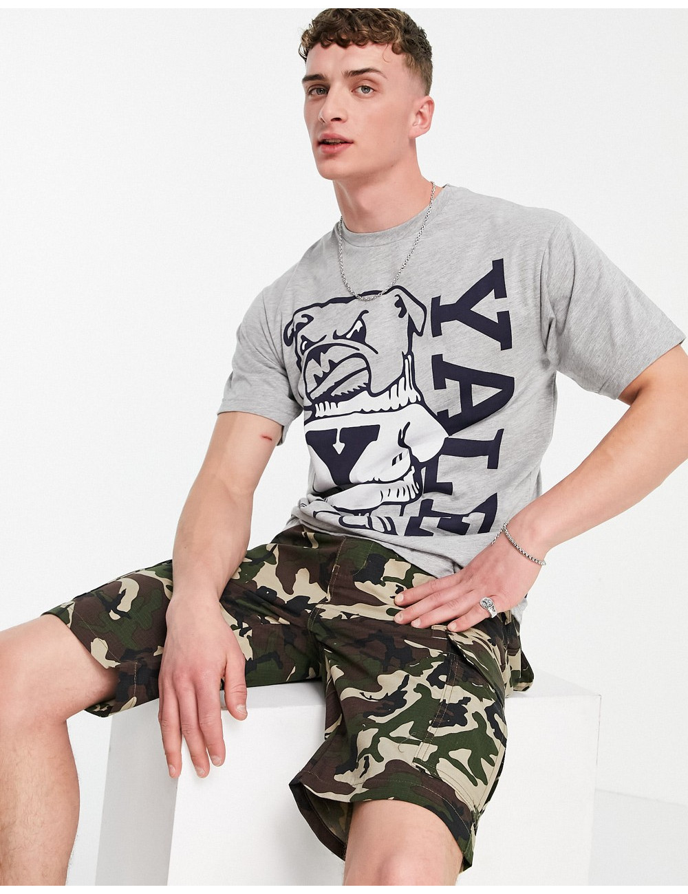 Pull&Bear t-shirt with Yale...