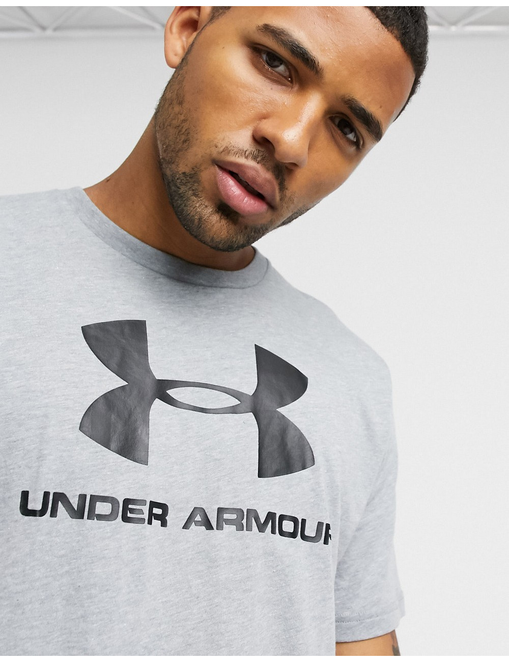 Under Armour Sportstyle...