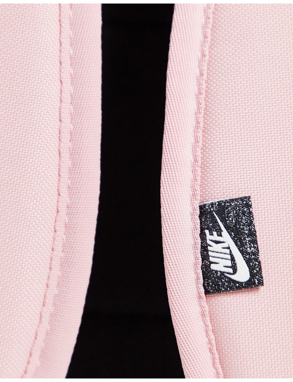 Nike heritage backpack in pink