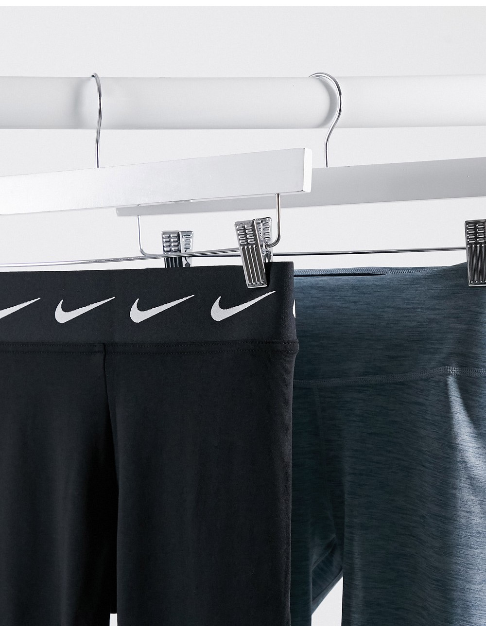 Nike high waisted legging...