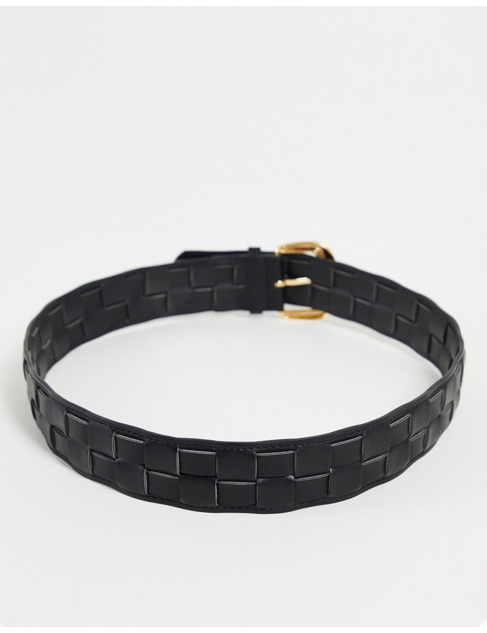 Pieces woven belt with gold...