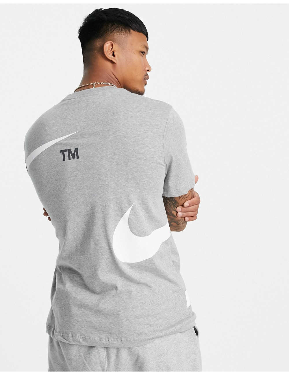 Nike Swoosh t-shirt in grey