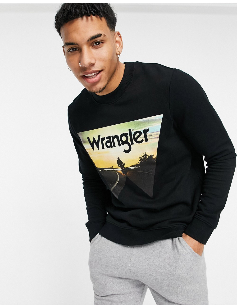 Wrangler logo sweatshirt in...