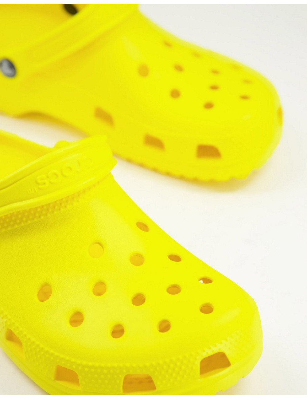 Crocs classic shoes in yellow