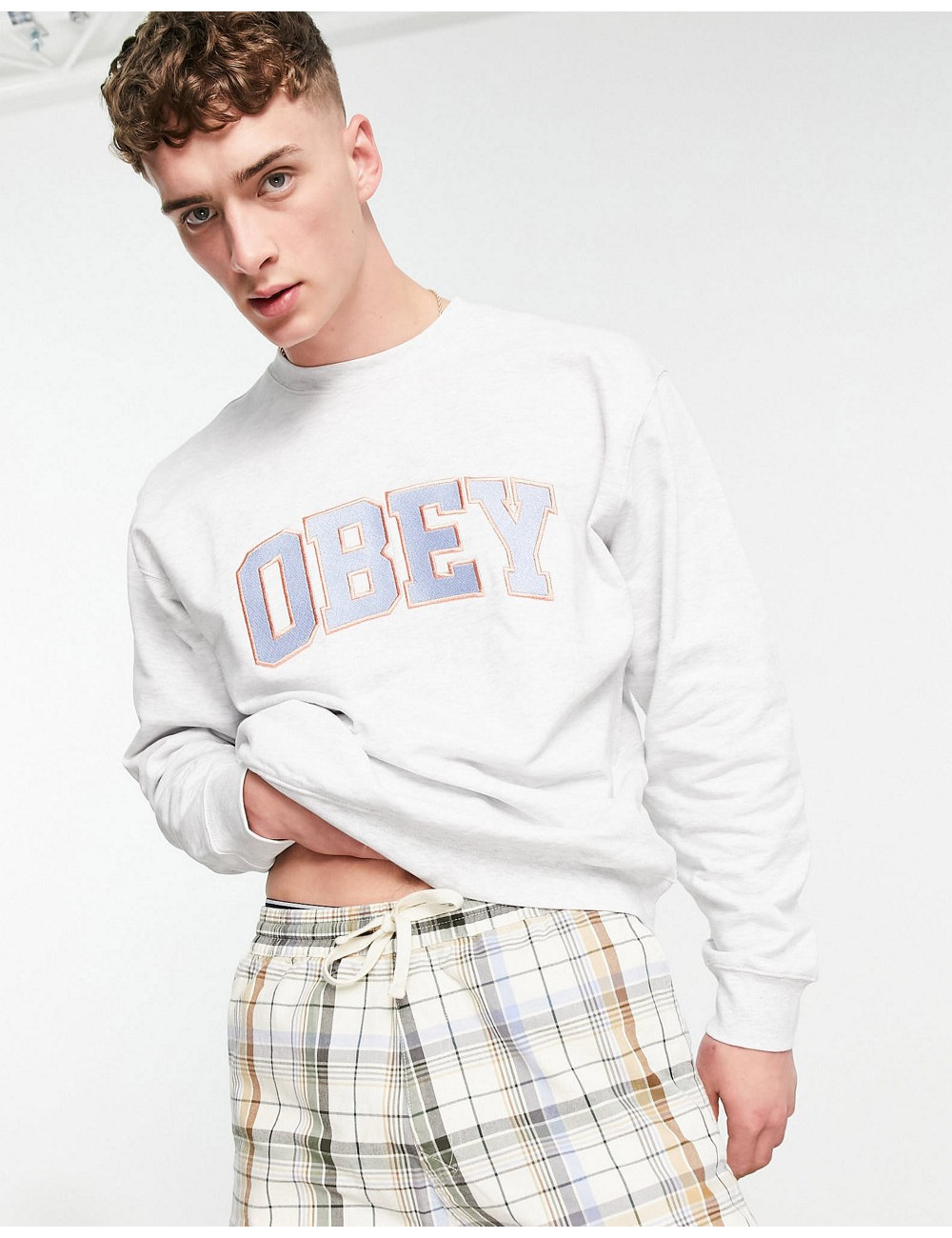 Obey sports hoodie in grey