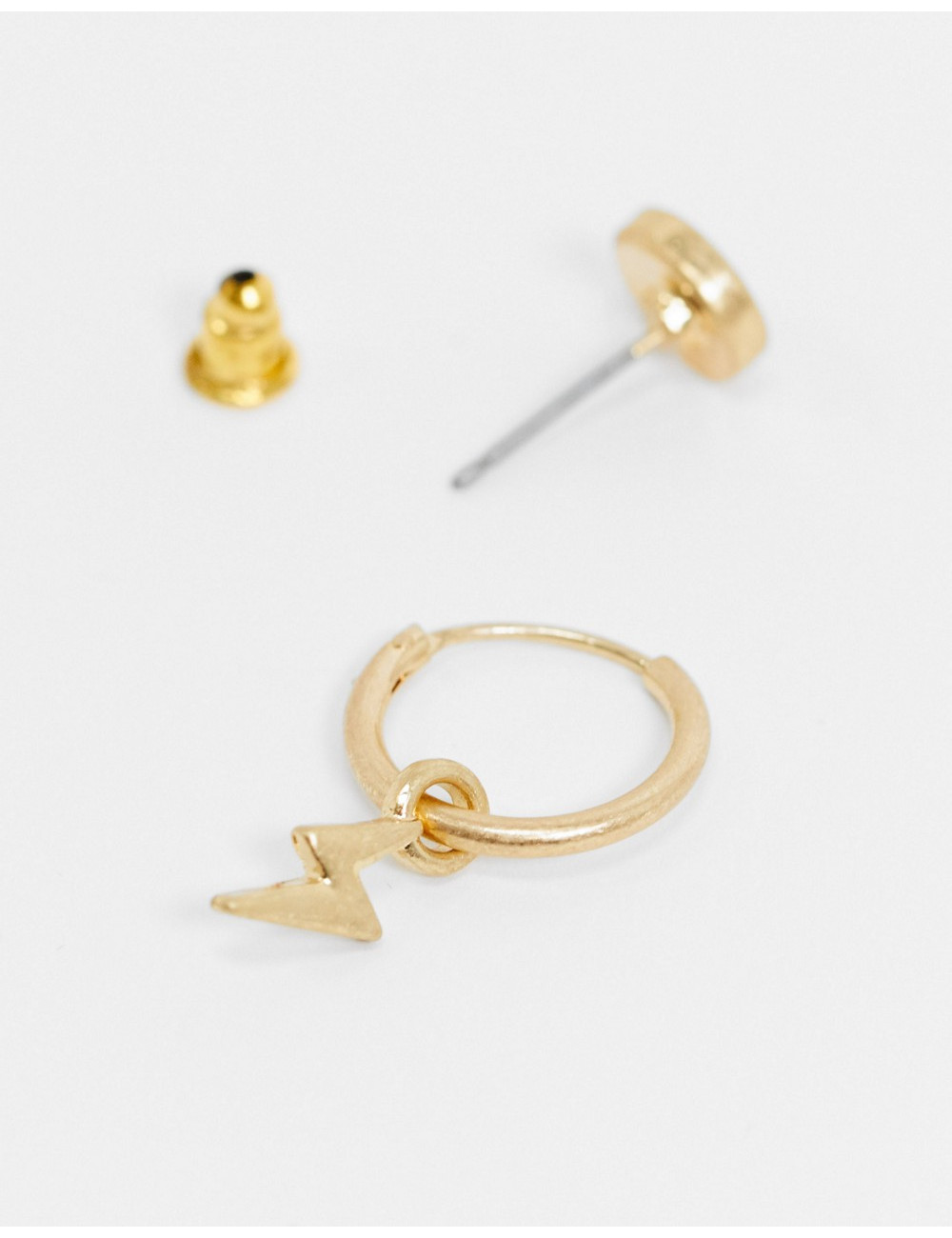 Icon Brand earrings in gold...
