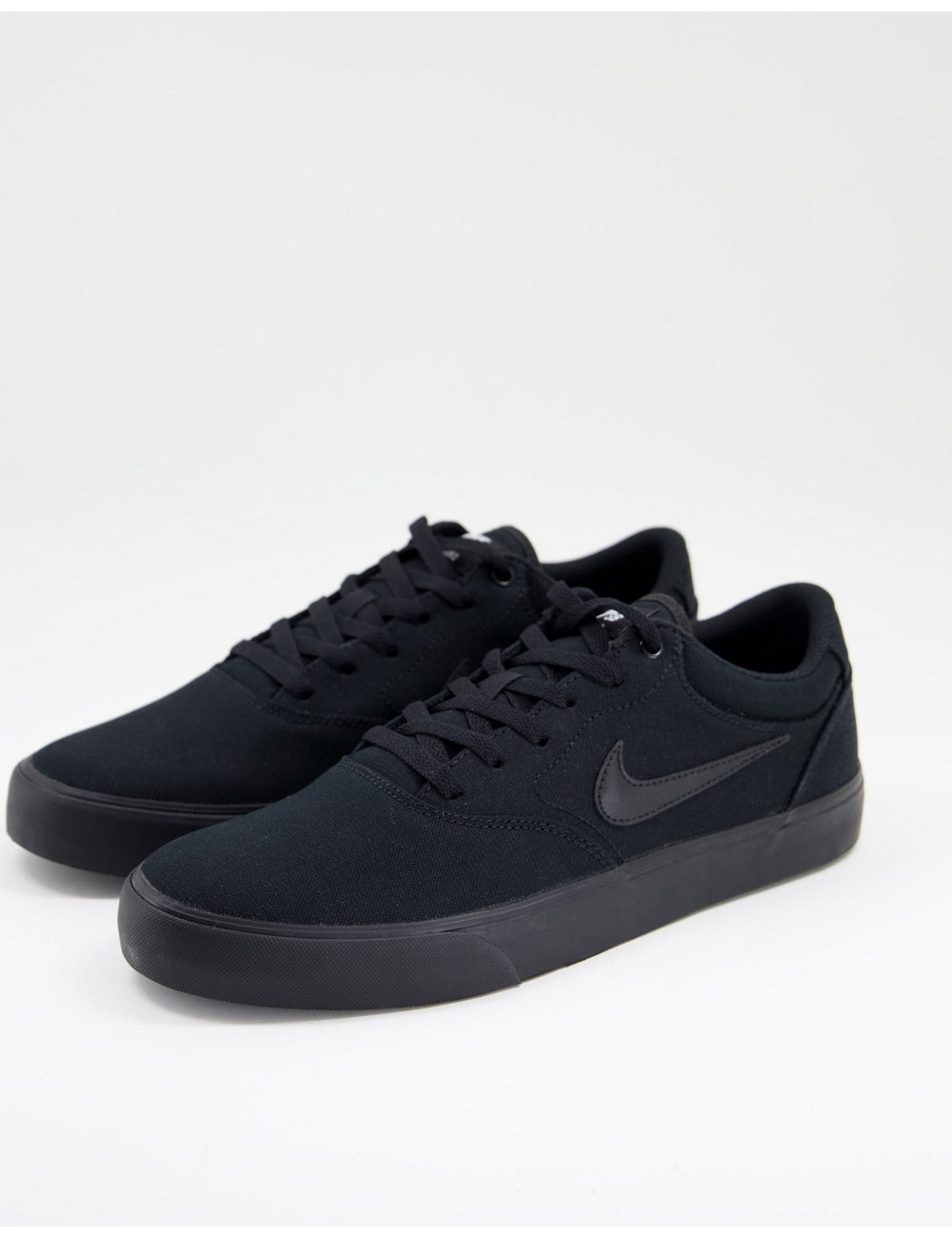 Nike SB Chron 2 in black...