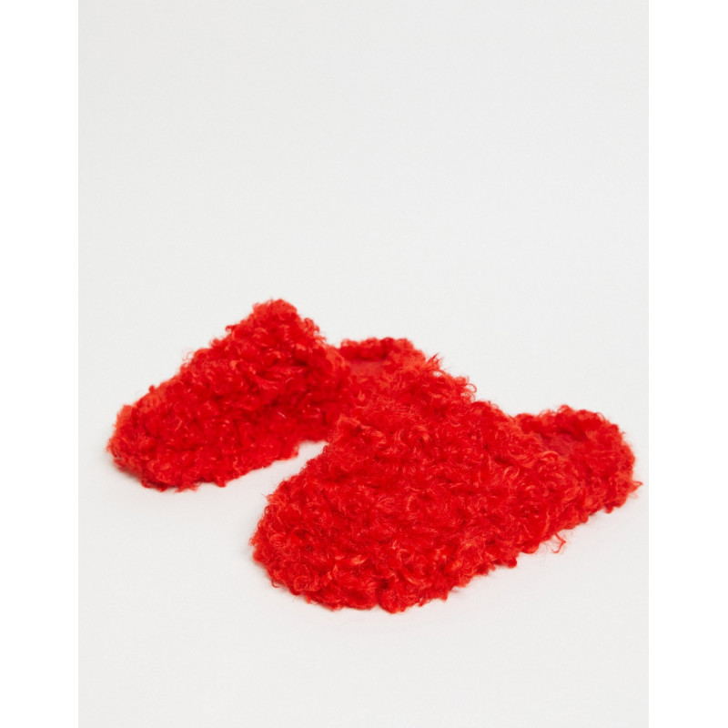 Ego Hot Fuzz slippers in red