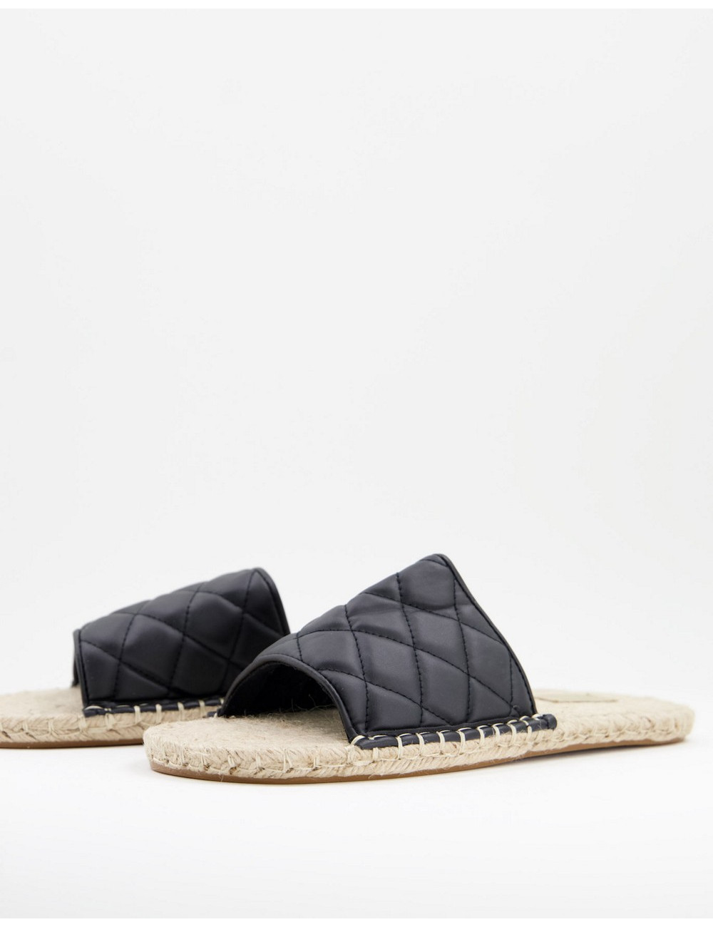 ASOS DESIGN slip on quilted...