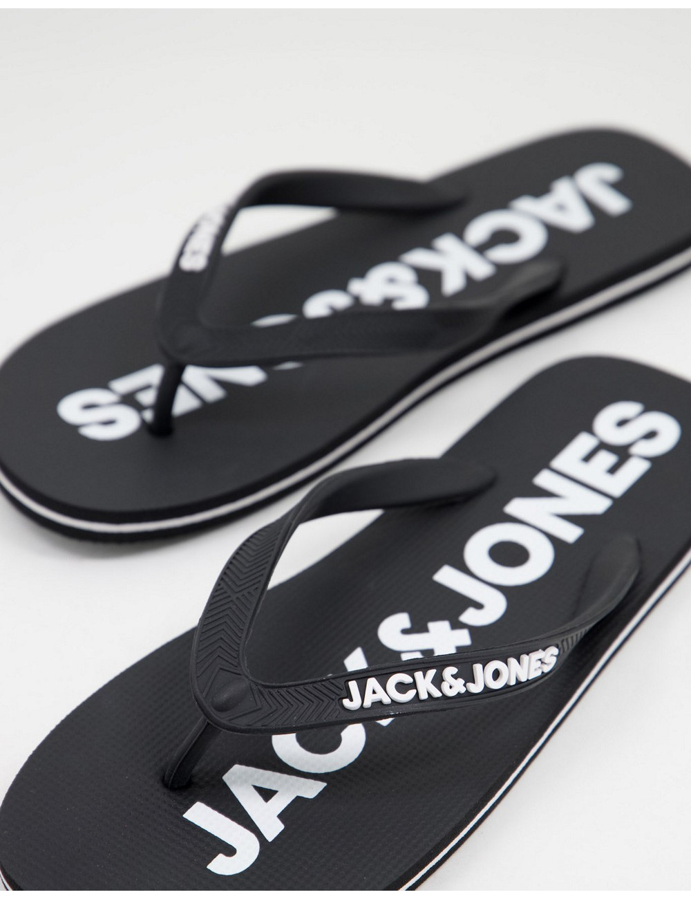 Jack & Jones flip flops...