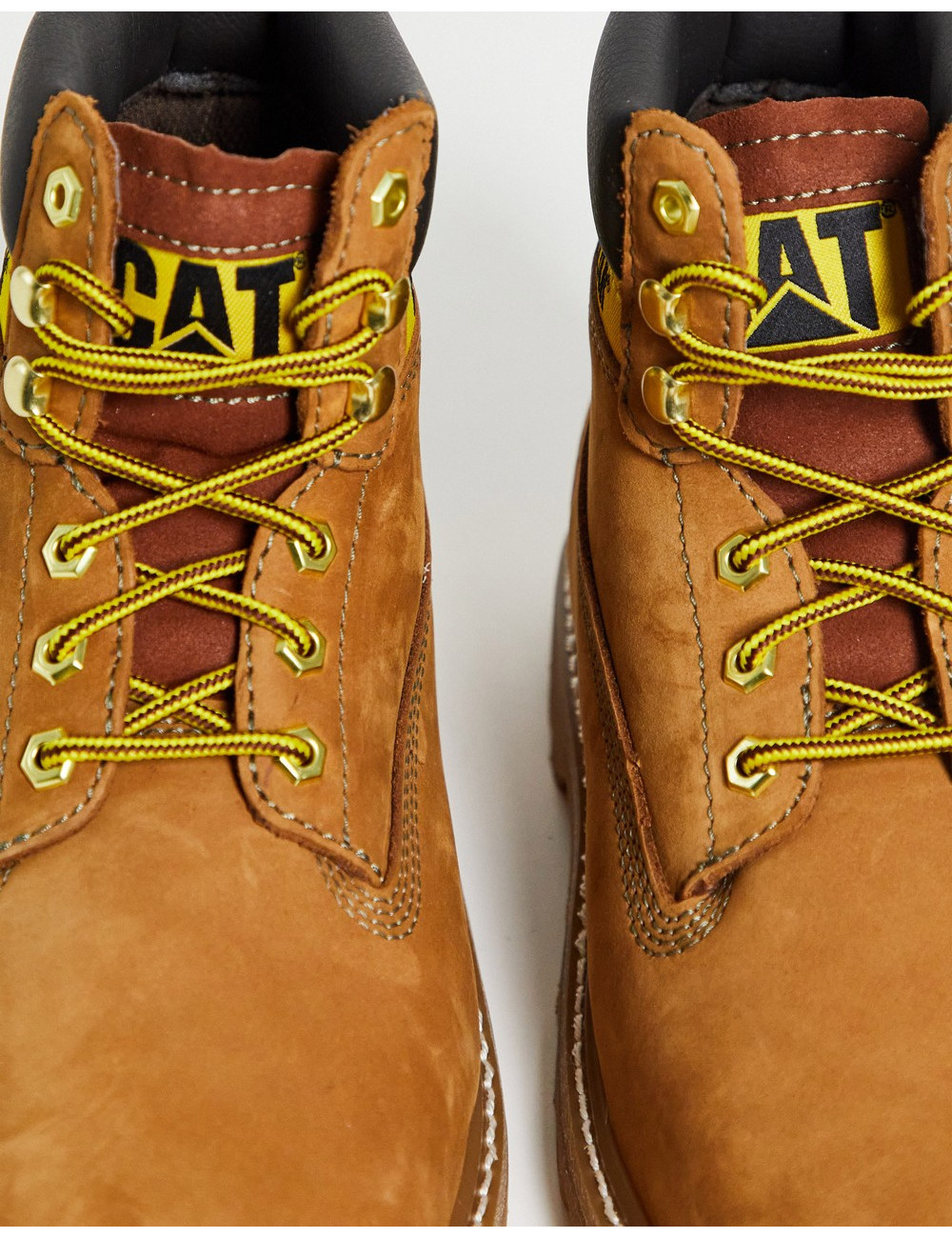 CAT colorado hiker boots in...